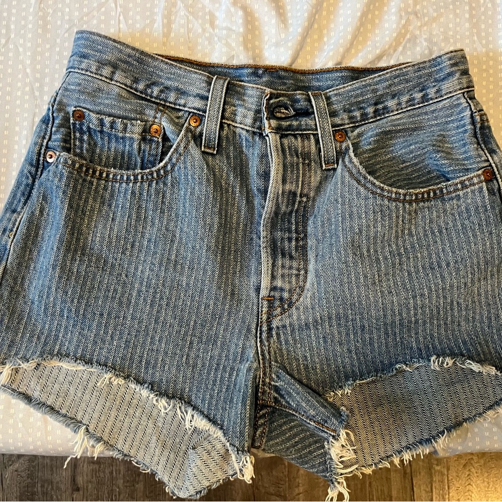 Levi's Jean Shorts High-Waisted Cut-Offs